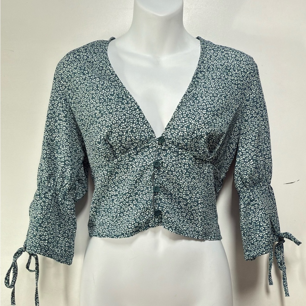 Princess Polly Cropped Shirt Flower Pattern